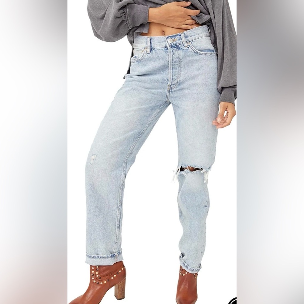 Free People distressed/ ripped jeans. Straight leg, high rise light wash blue 32